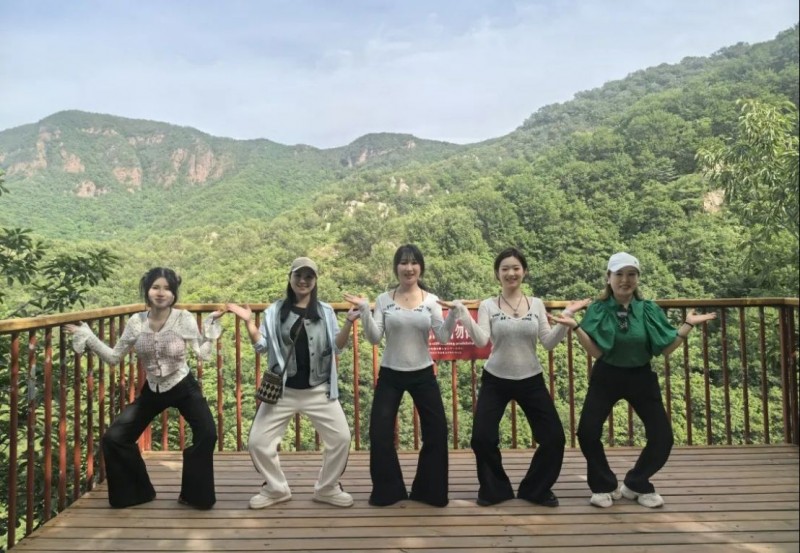 奔赴山野,向幸福出發!阿五人的度假旅游有多快樂993